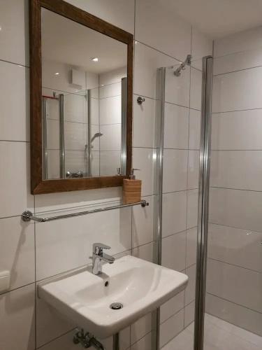 2 Bedrooms Basement Apartment
