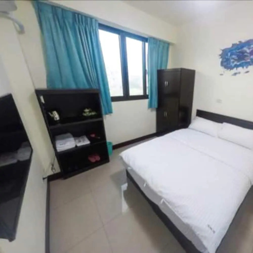 Dolphin Bay B&B