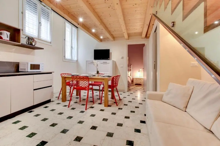 1 Bedroom Apartment