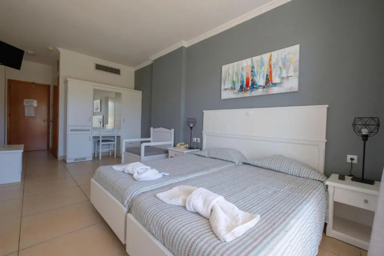 Hotel Athina