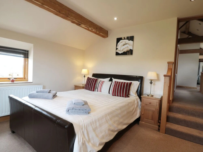 Stoneycroft Barn