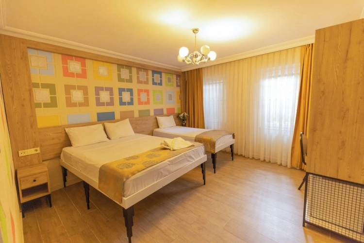 Economy Triple room