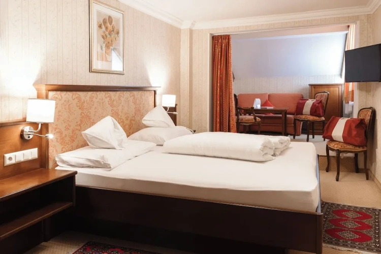 Classic Double room with mountain view