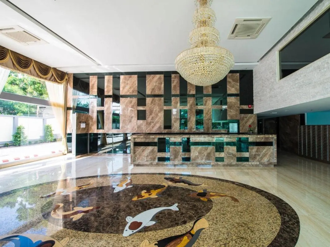 Luxury Cosy Beach View Condominium
