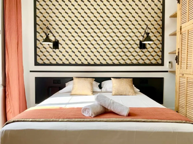 2 Bedrooms Deluxe Apartment