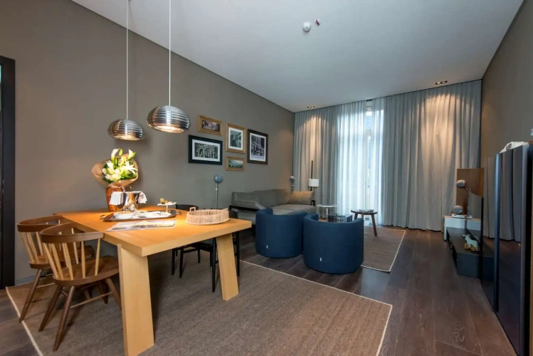 Presidential Double Suite with pool view