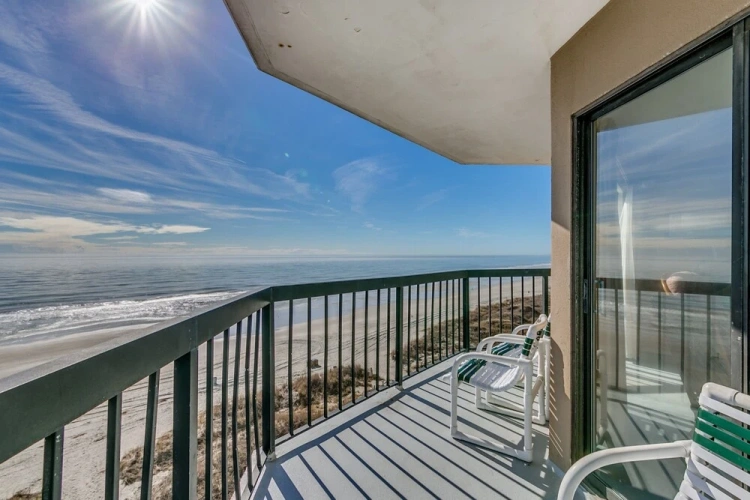 2 Bedrooms Standard room beachfront