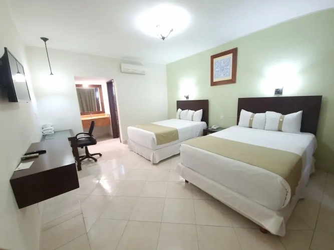 Deluxe Quadruple room with garden view