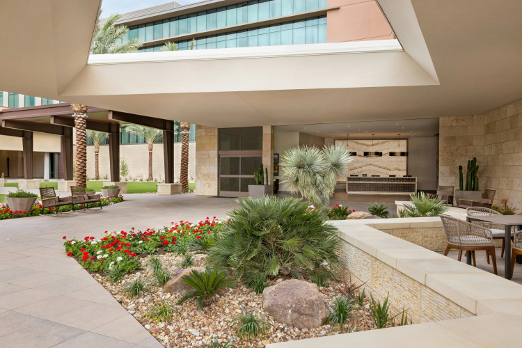 Hilton North Scottsdale at Cavasson photo 27
