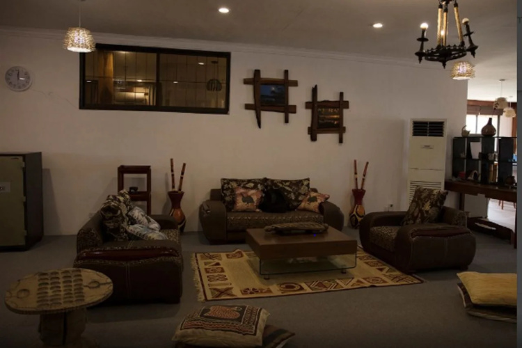 Wag Hill Lodge