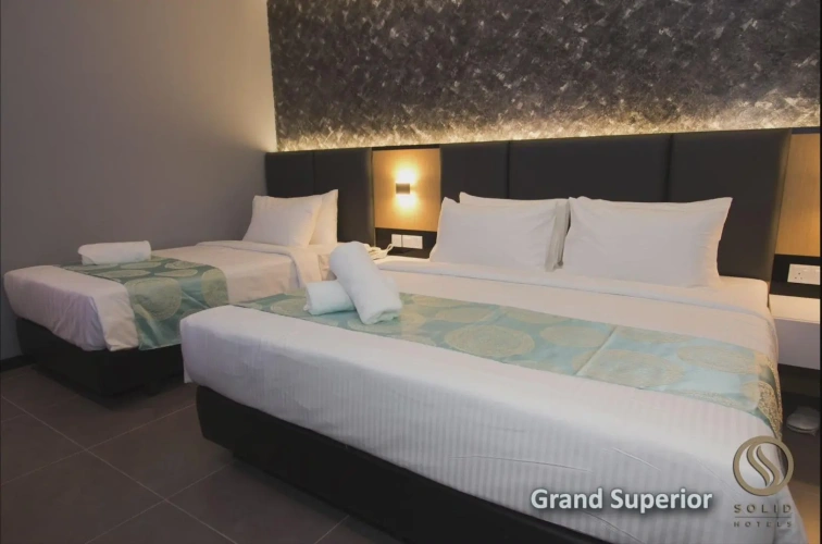 Deluxe Triple room