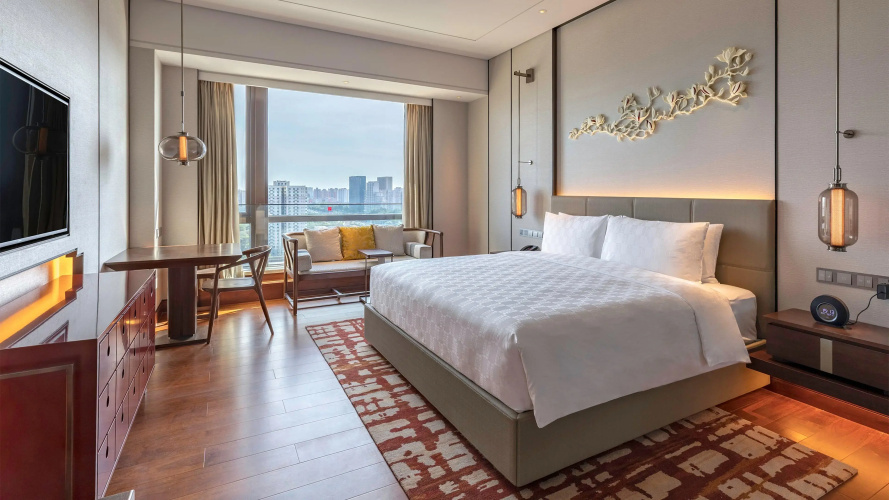 HUALUXE Beijing Xinan by IHG