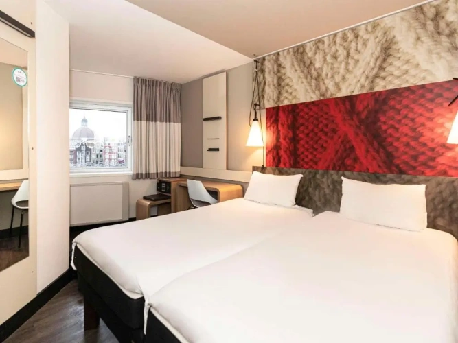 Cosy Twin room