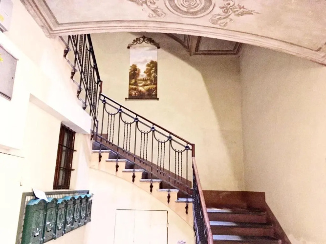 Colonne Apartment N° 15