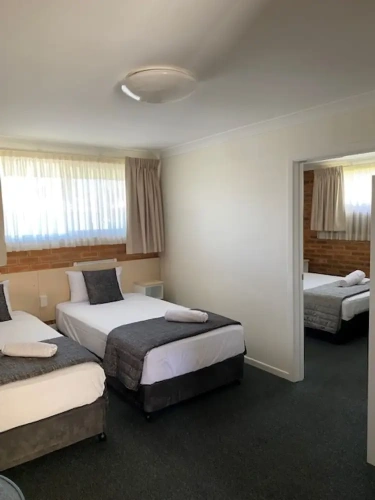 2 Bedrooms Standard Quadruple Family room