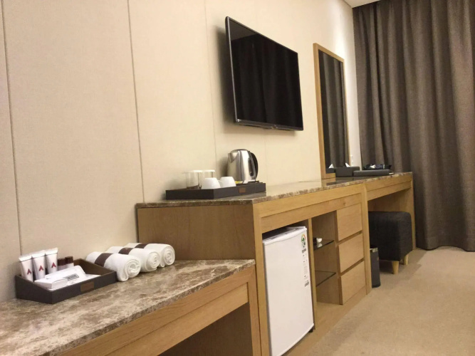 Hotel Avalon