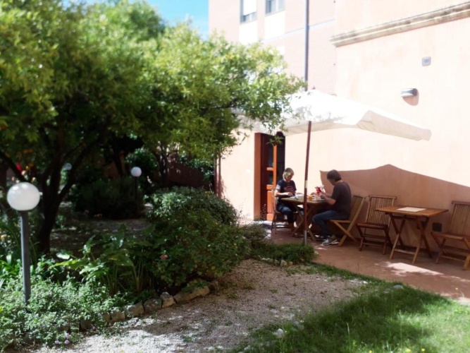 Standard Double room with garden view