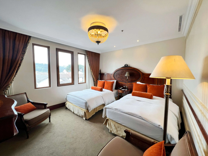 Hotel Plaza Grande
