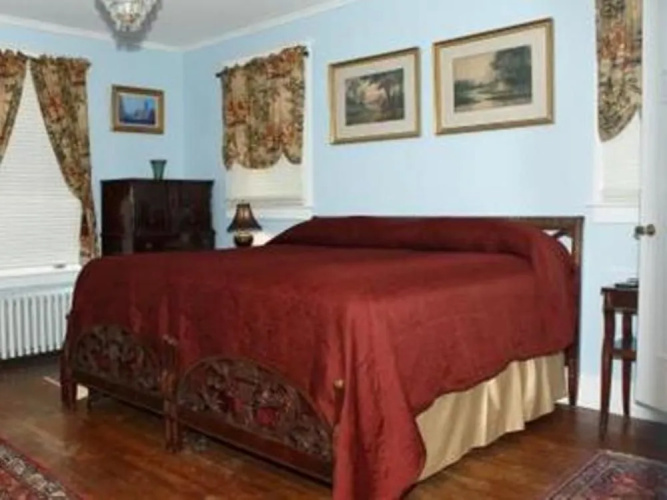 Philip W Smith B & B