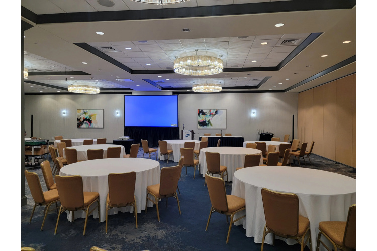 Crowne Plaza Downtown photo 35