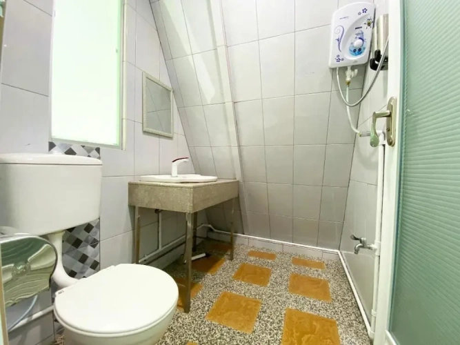 Executive Sextuple Chalet