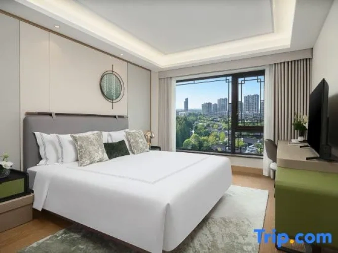 2 Bedrooms Suite