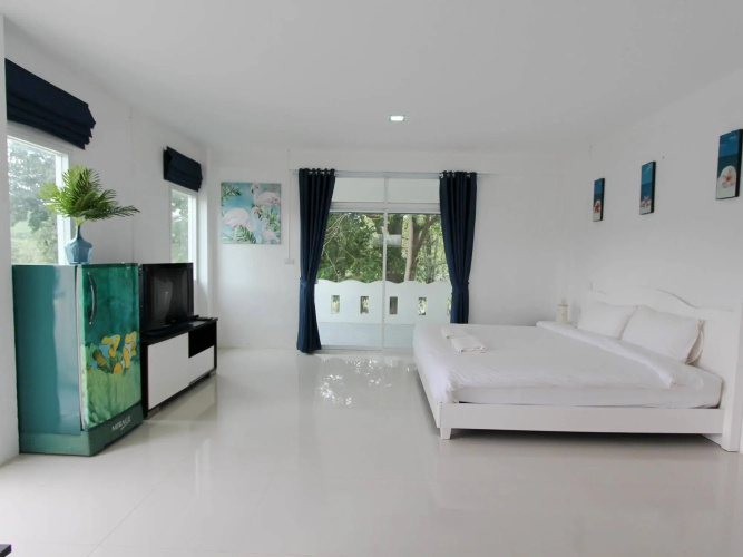 Issara Beach Resort
