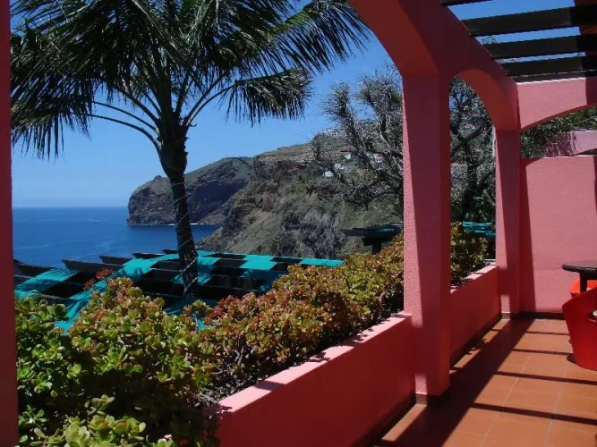 Standard Twin room with balcony