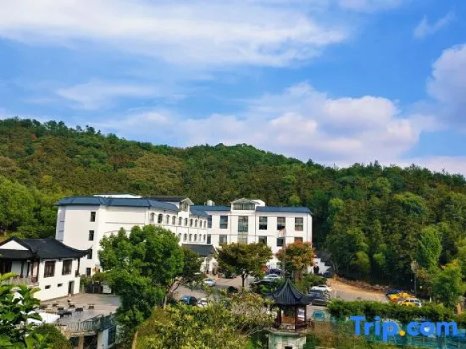 Ever-Joy Muxin Xiangcun Hotel