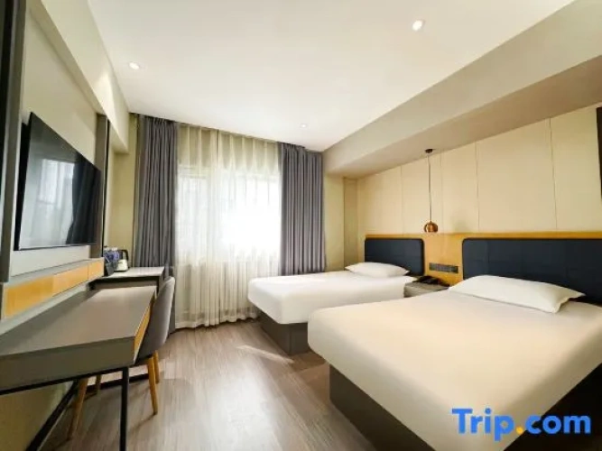 Double Suite