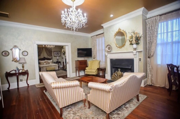 Royal Double Suite with river view
