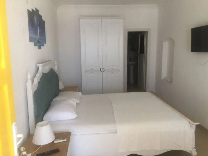Estrella Beach Hotel