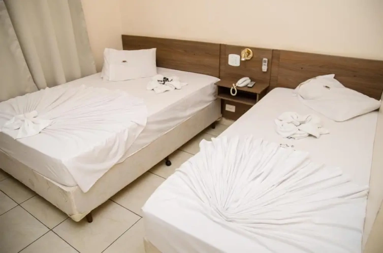 Standard Quadruple room with view