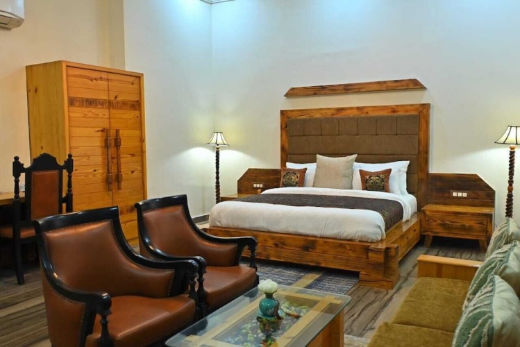 Executive Suite