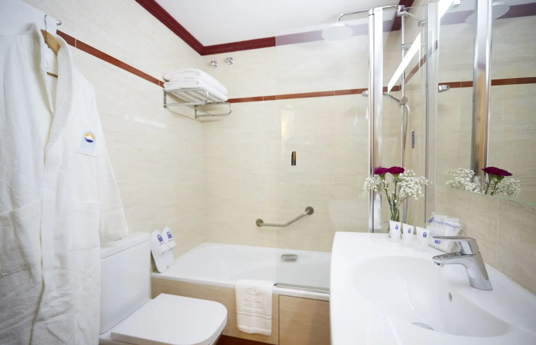 Invisa Hotel La Cala (Adults Only) photo 12