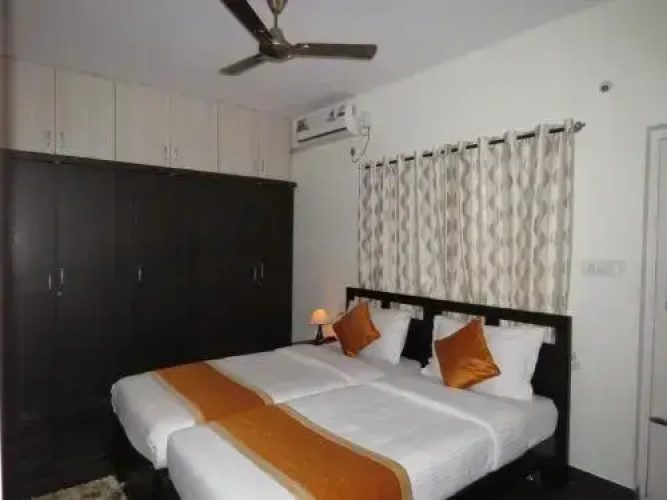 Sunshine Suites