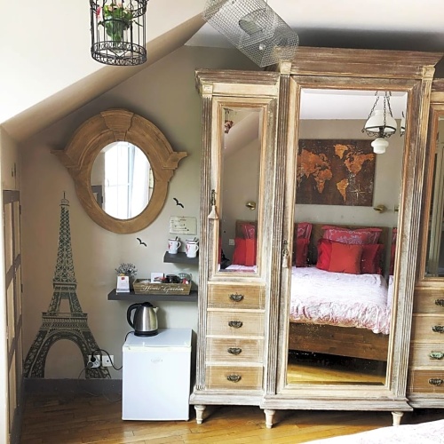 Comfort room