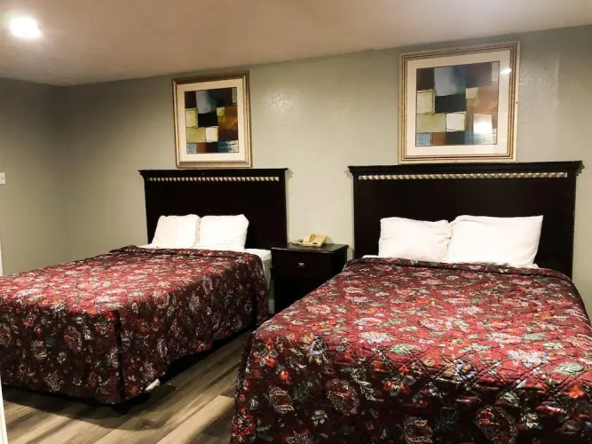 Modern Motel