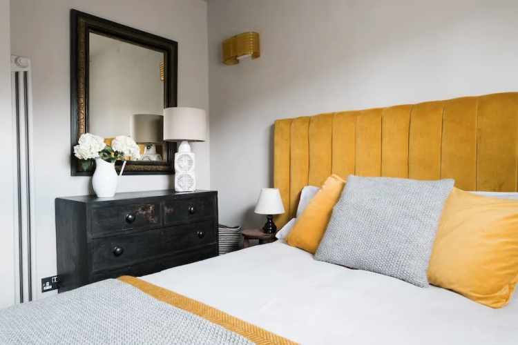Elegant 1BR Flat in Marylebone