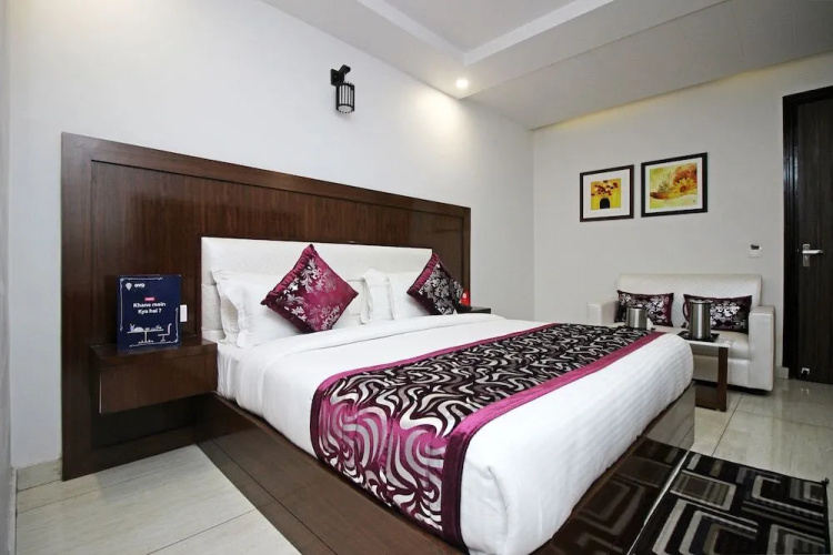 OYO 9451 Hotel Prem Ratna