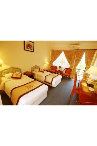 Royal Hotel