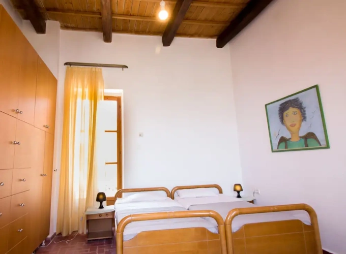 3 Bedrooms Family Cottage