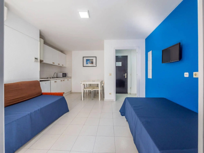 Apartaments AR Monjardí