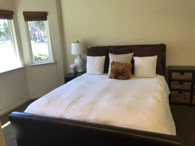 Standard room with balcony and with water view