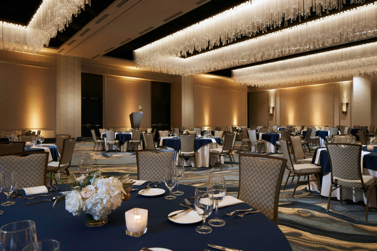 Gaylord Rockies Resort & Convention Center photo 34