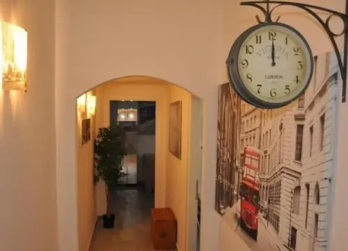 Metropolitan Rooms