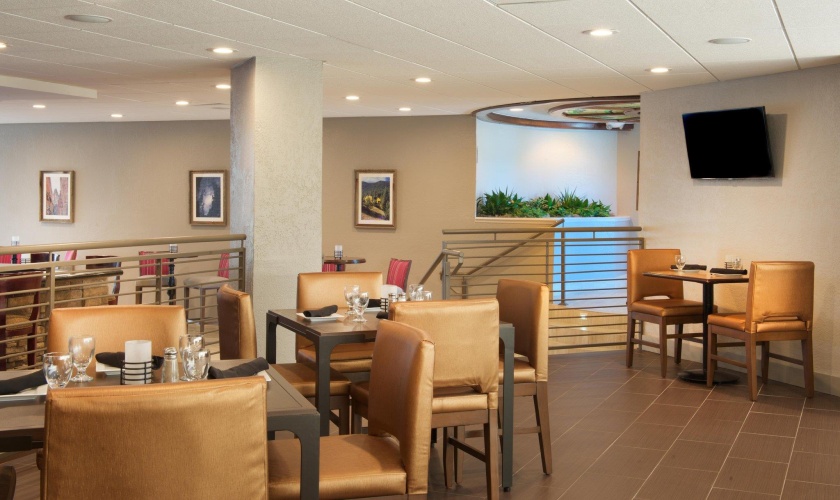 Embassy Suites by Hilton Colorado Springs photo 14