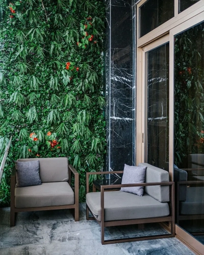 Suite with balcony