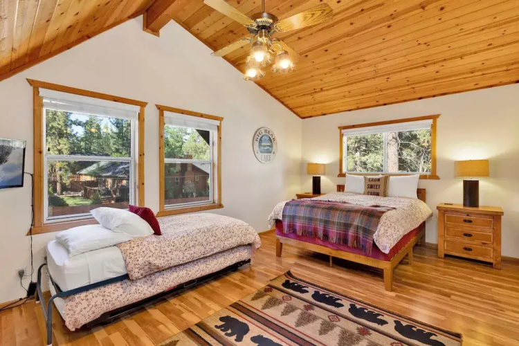 Cub's Cabin #2561