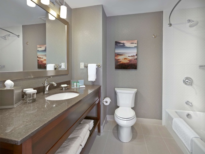 Hampton Inn by Hilton Halifax Downtown photo 11